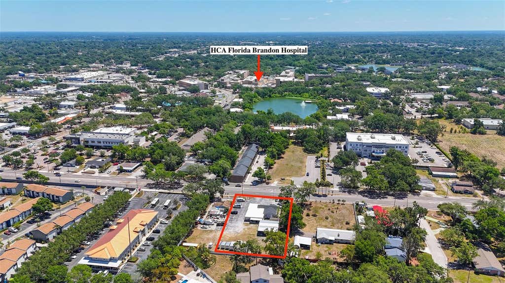 Photo of 504 S Kings Avenue, Brandon, FL 33511 (MLS # TB8507807)