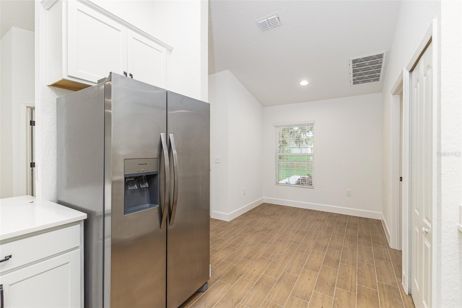 750 W VINE STREET