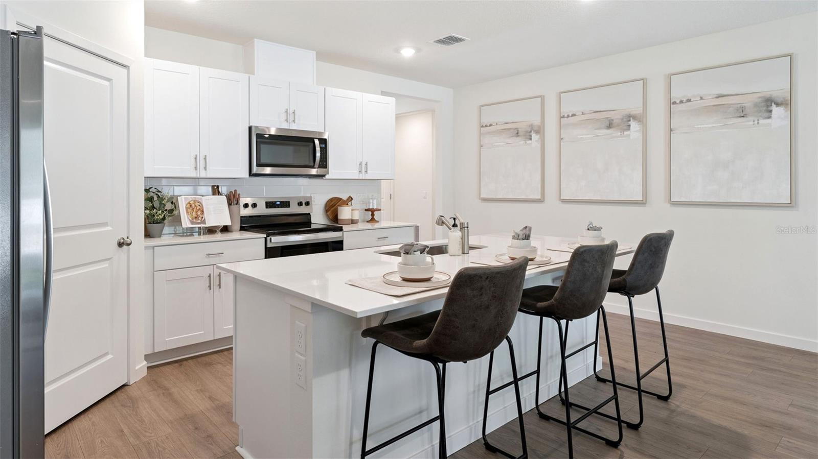 2700 ANCHO COURT