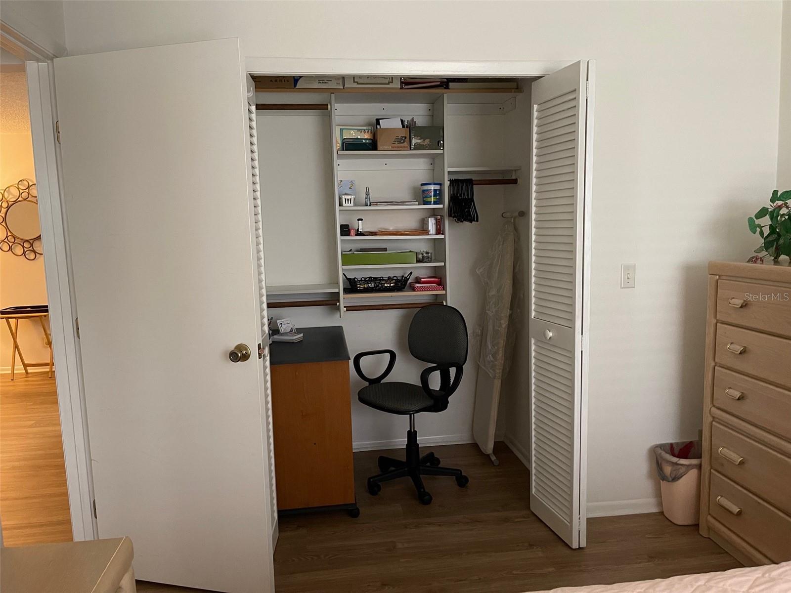 LAUREL OAKS AT COUNTRY WOODS CONDO - Residential Lease