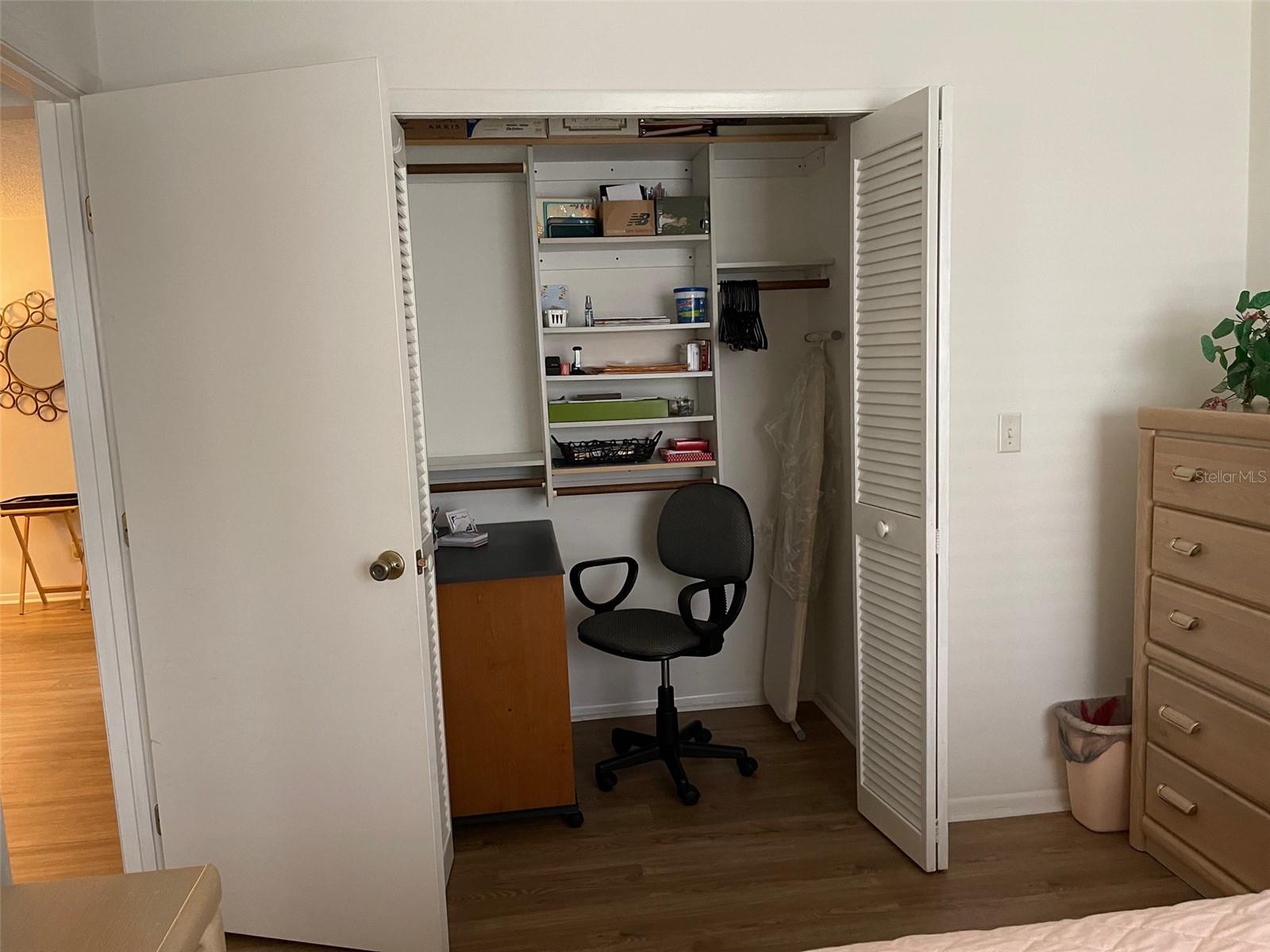 LAUREL OAKS AT COUNTRY WOODS CONDO - Residential Lease