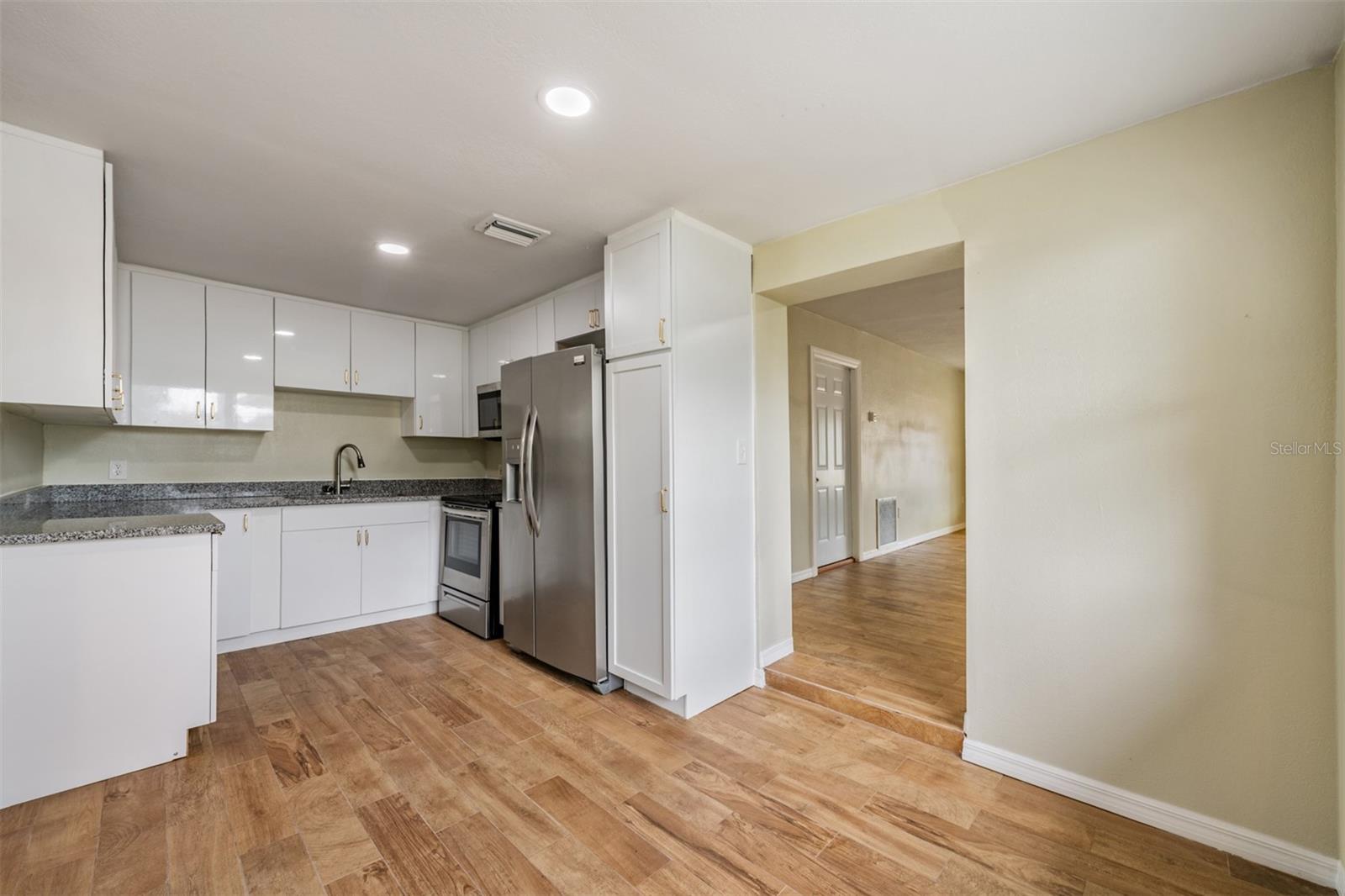 JASMIN TERRACE - Residential