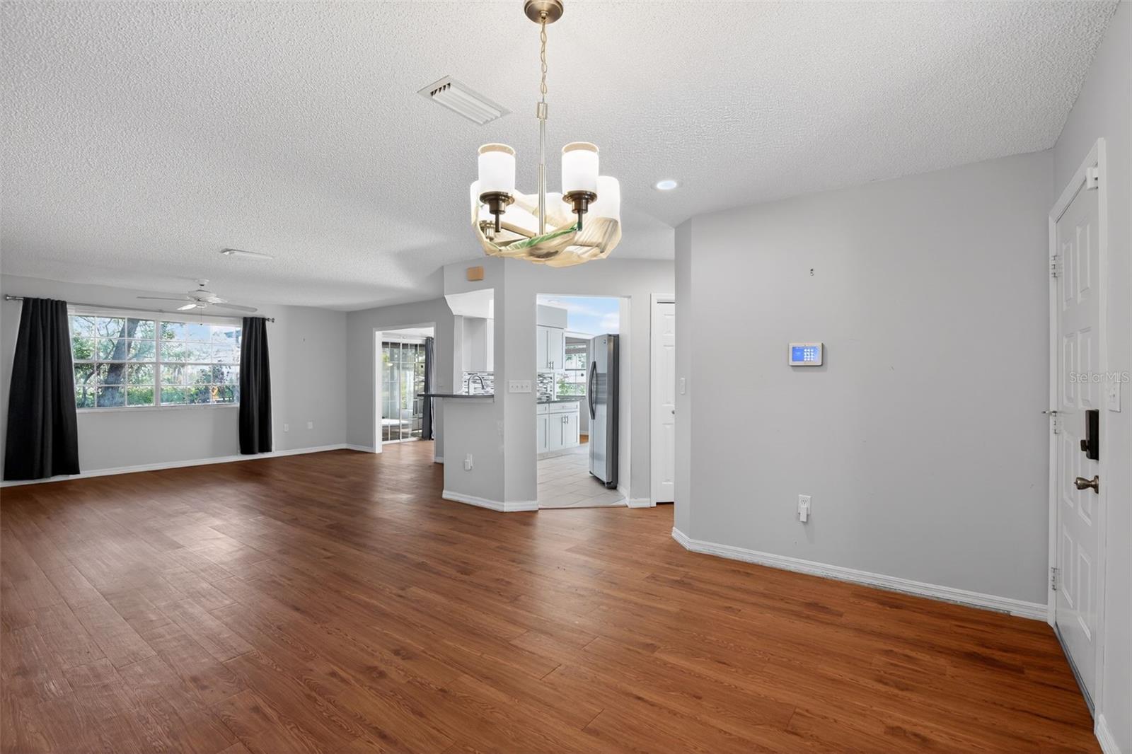 LAKESIDE VILLAGE UNIT 02 - Residential