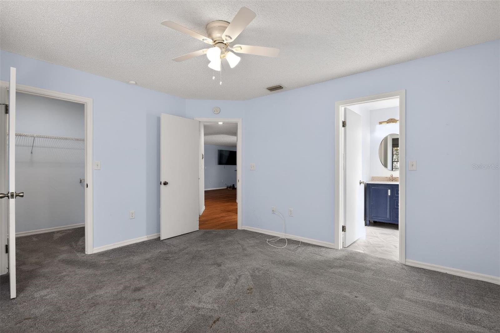 LAKESIDE VILLAGE UNIT 02 - Residential