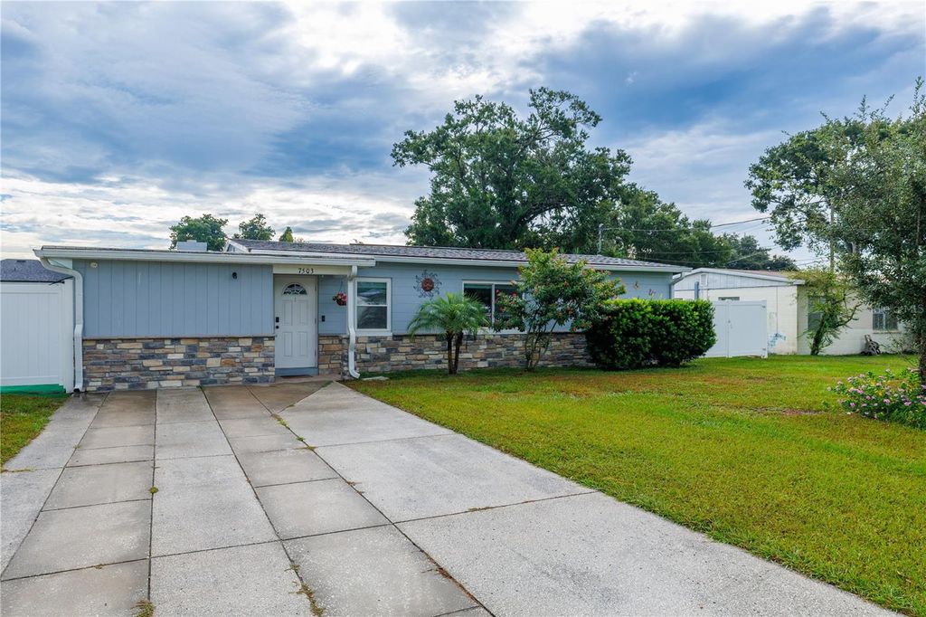 Photo of 7503 N Howard Avenue, Tampa, FL 33604 (MLS # TB8436784)