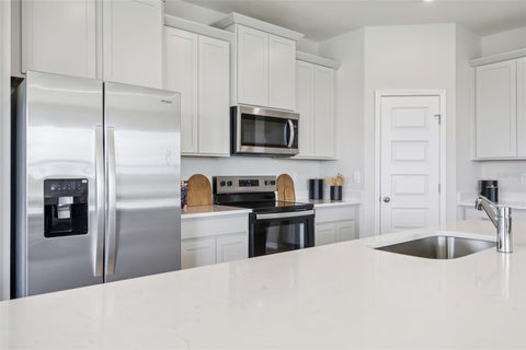 Tiny photo for 8595 Hempstead Way, Mount Dora, FL 32757 (MLS # O6438661)