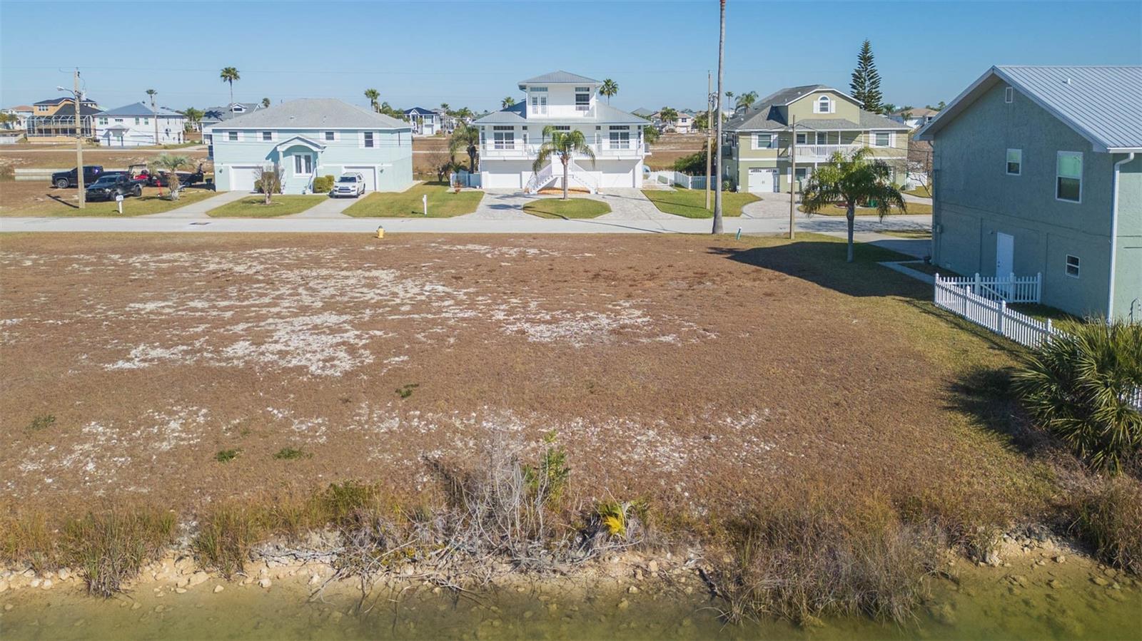 HERNANDO BEACH - Land