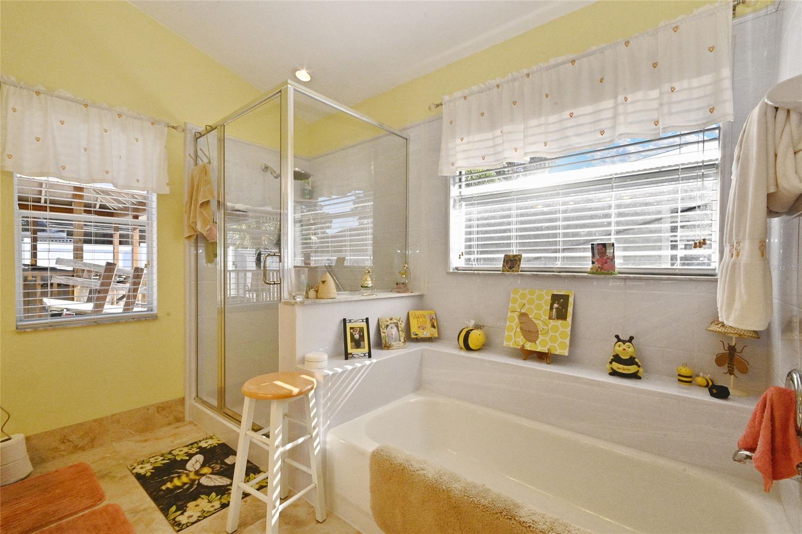 Florida Shores 01 - Residential