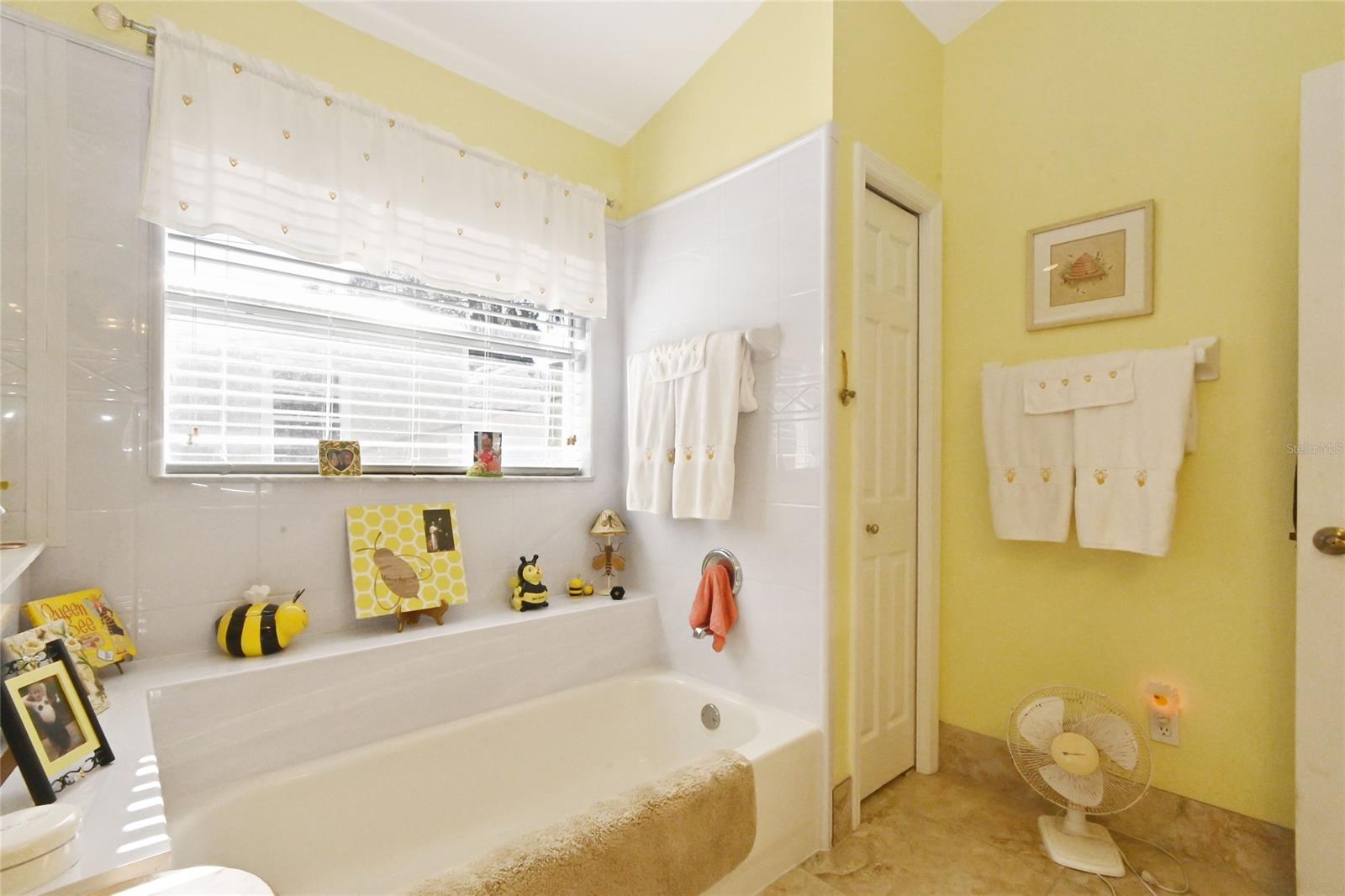 Florida Shores 01 - Residential