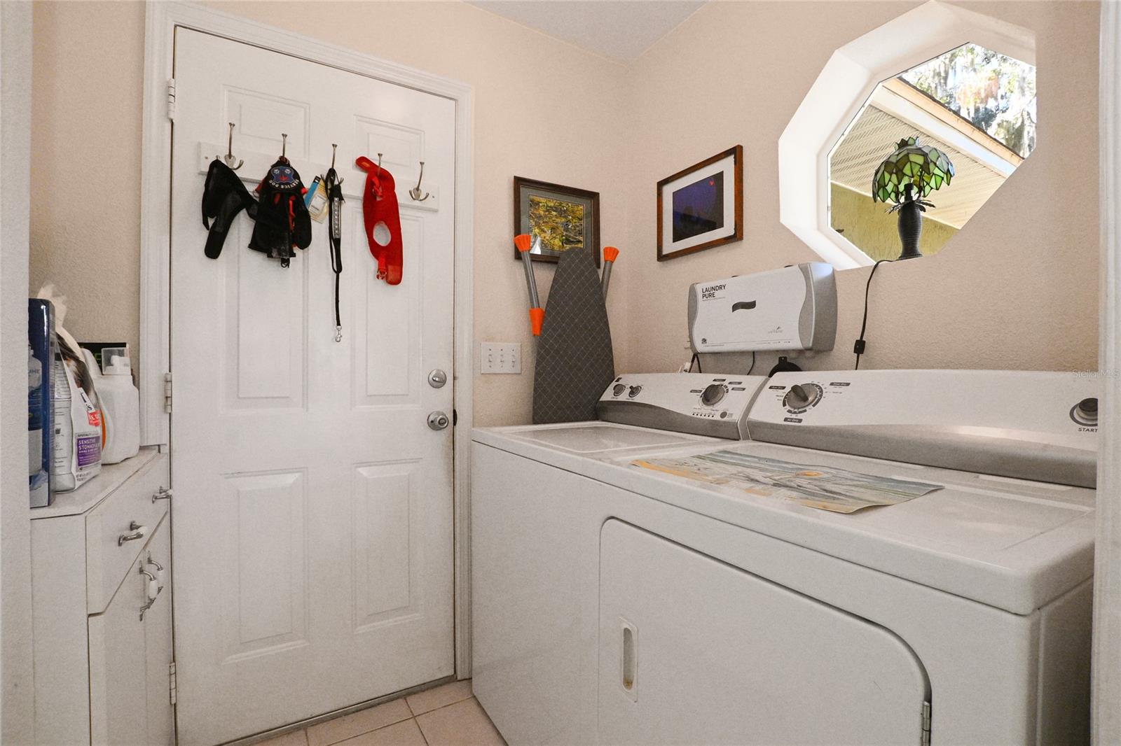 Florida Shores 01 - Residential