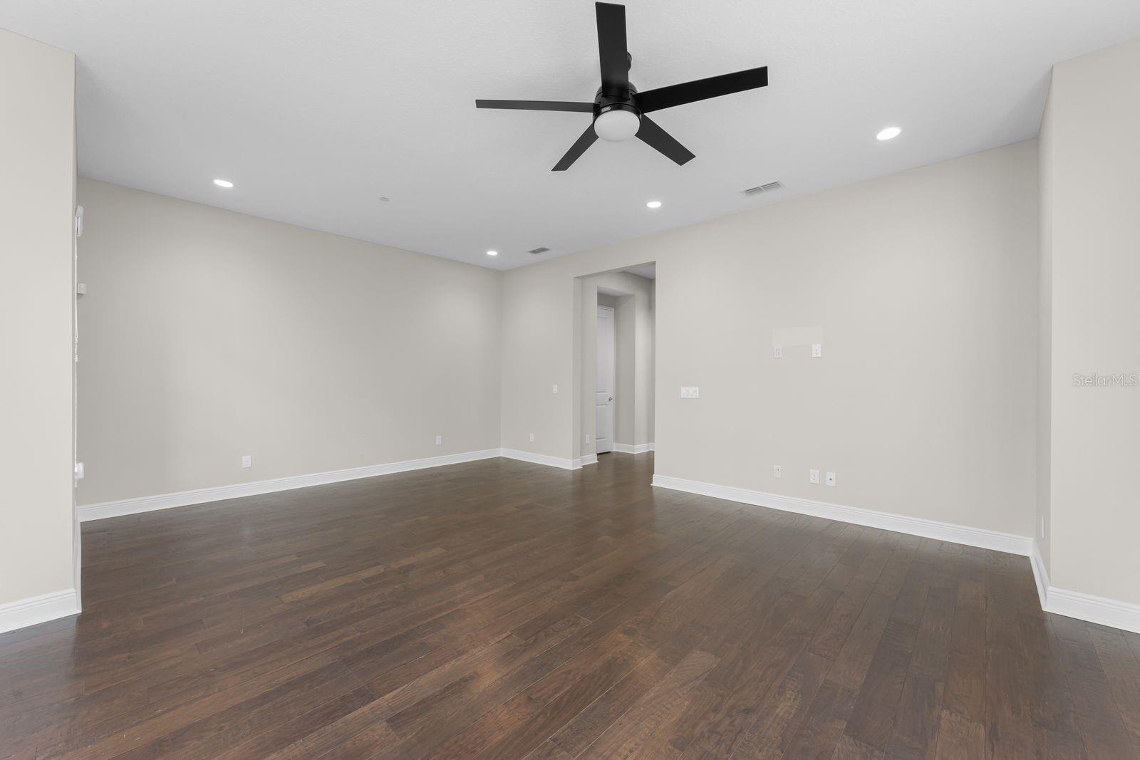 FOUNTAIN PARKE AT LAKE MARY PH 2 - Residential