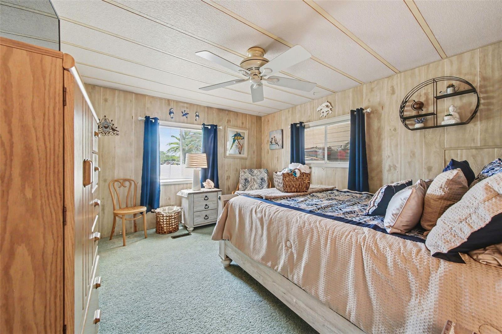 LAURELWOOD MOBILE ESTATES UNIT 01 - Residential