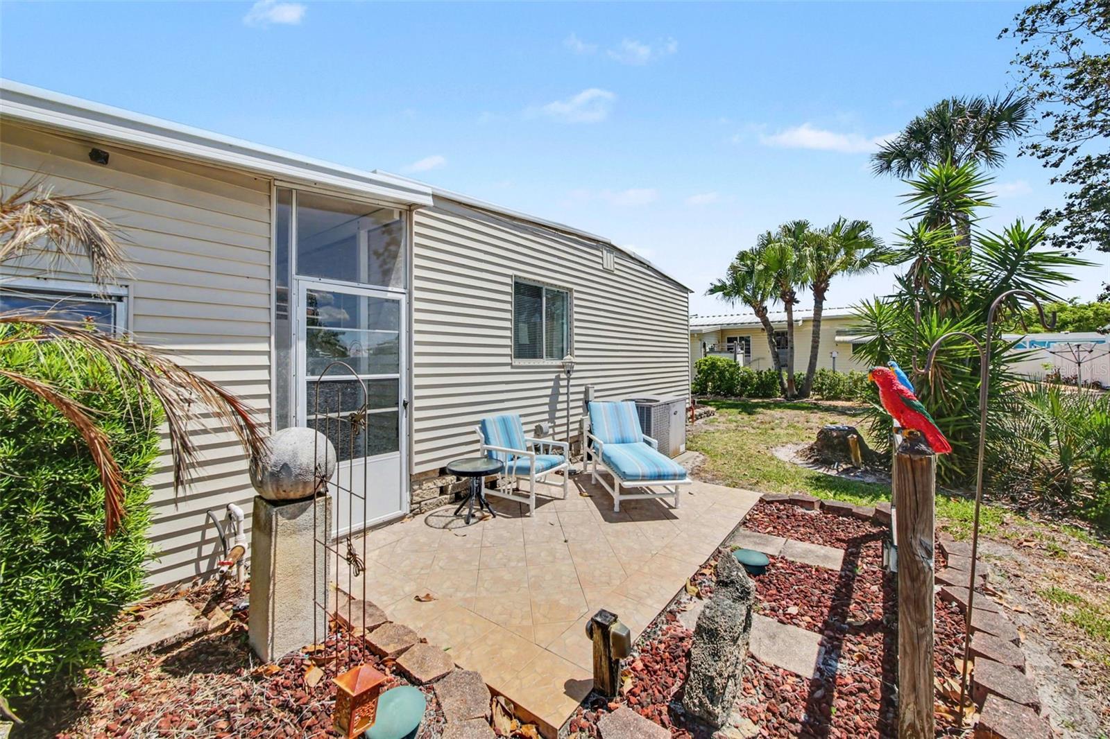 LAURELWOOD MOBILE ESTATES UNIT 01 - Residential