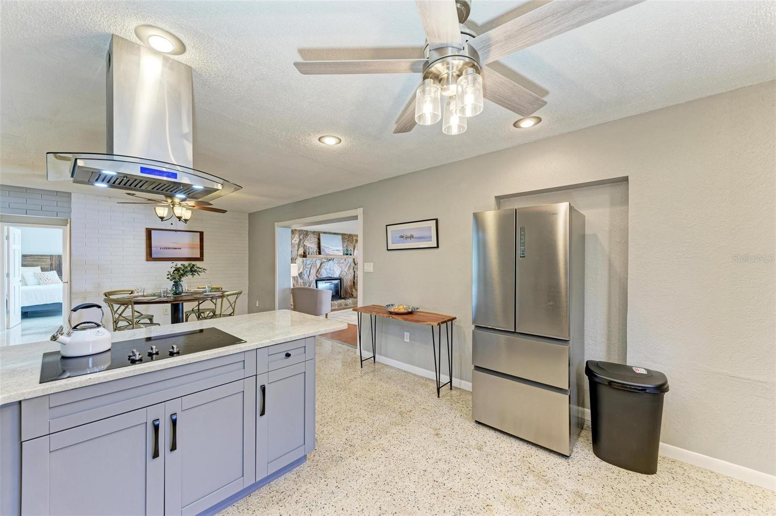 SHORE ACRES BAYOU GRANDE SEC - Residential Lease