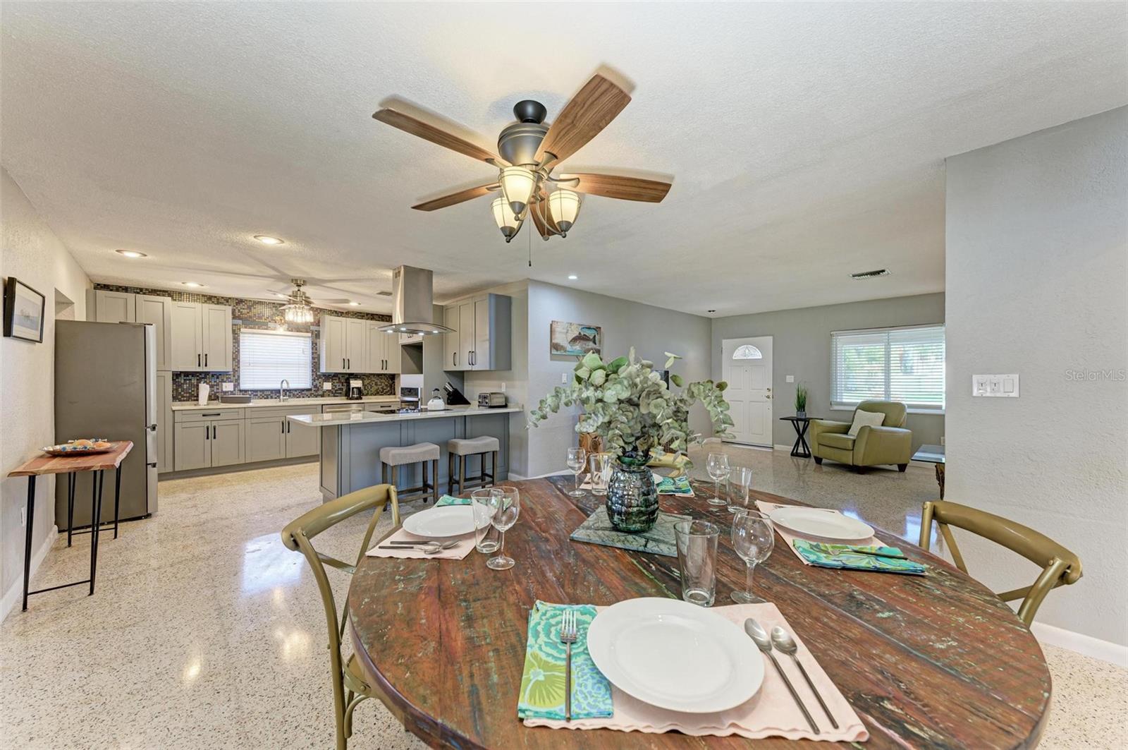 SHORE ACRES BAYOU GRANDE SEC - Residential Lease