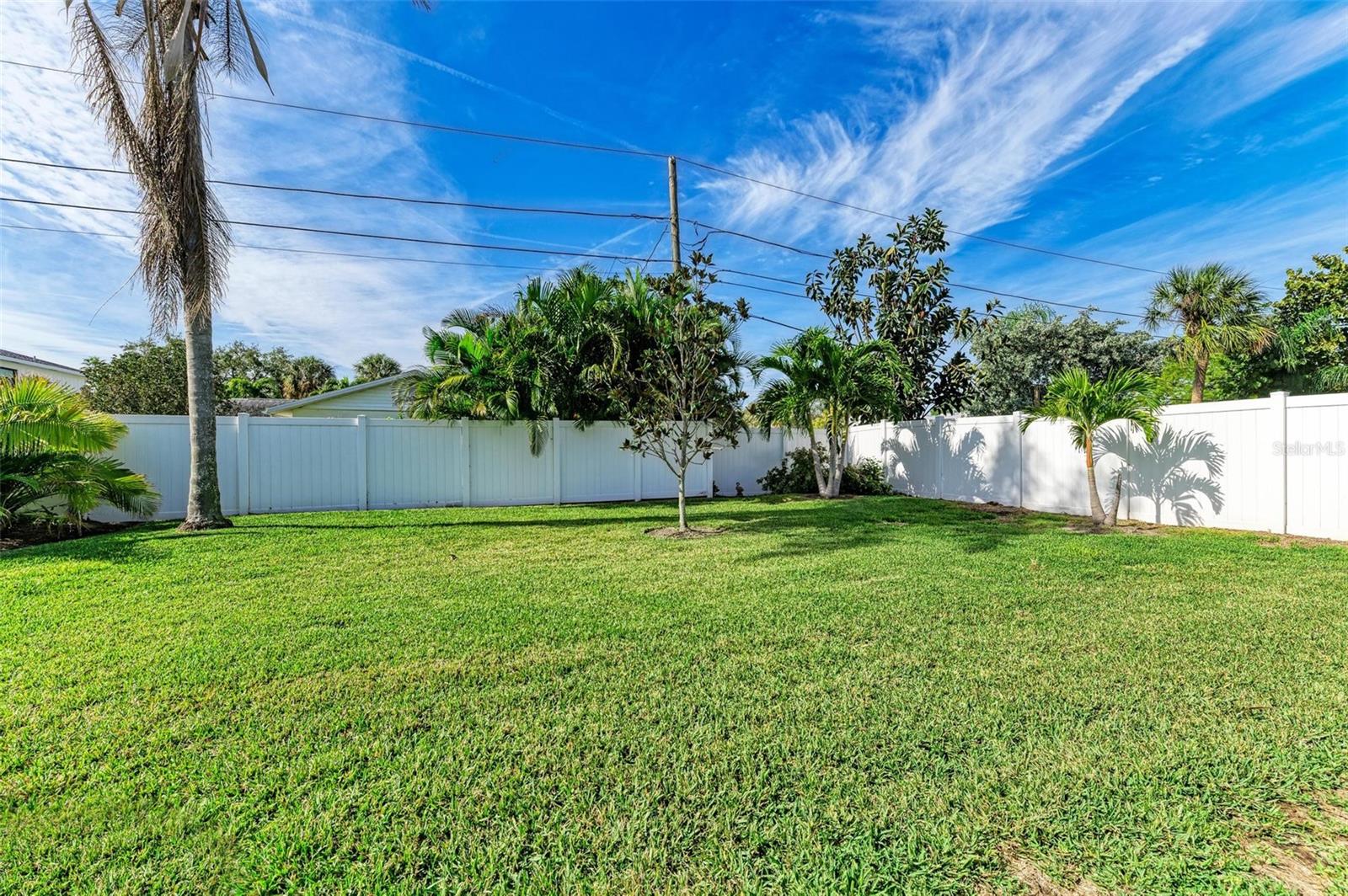 SHORE ACRES BAYOU GRANDE SEC - Residential Lease