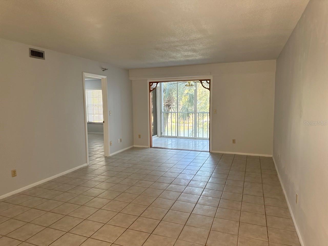 LANDMARK AT POINTE WEST I - Residential