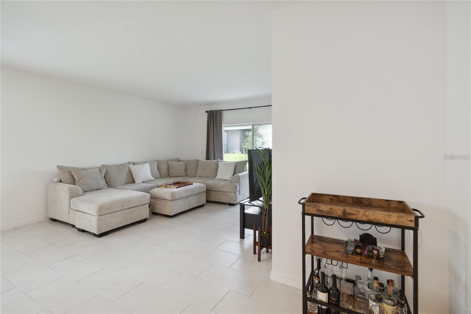 TRINITY LAKES - Residential