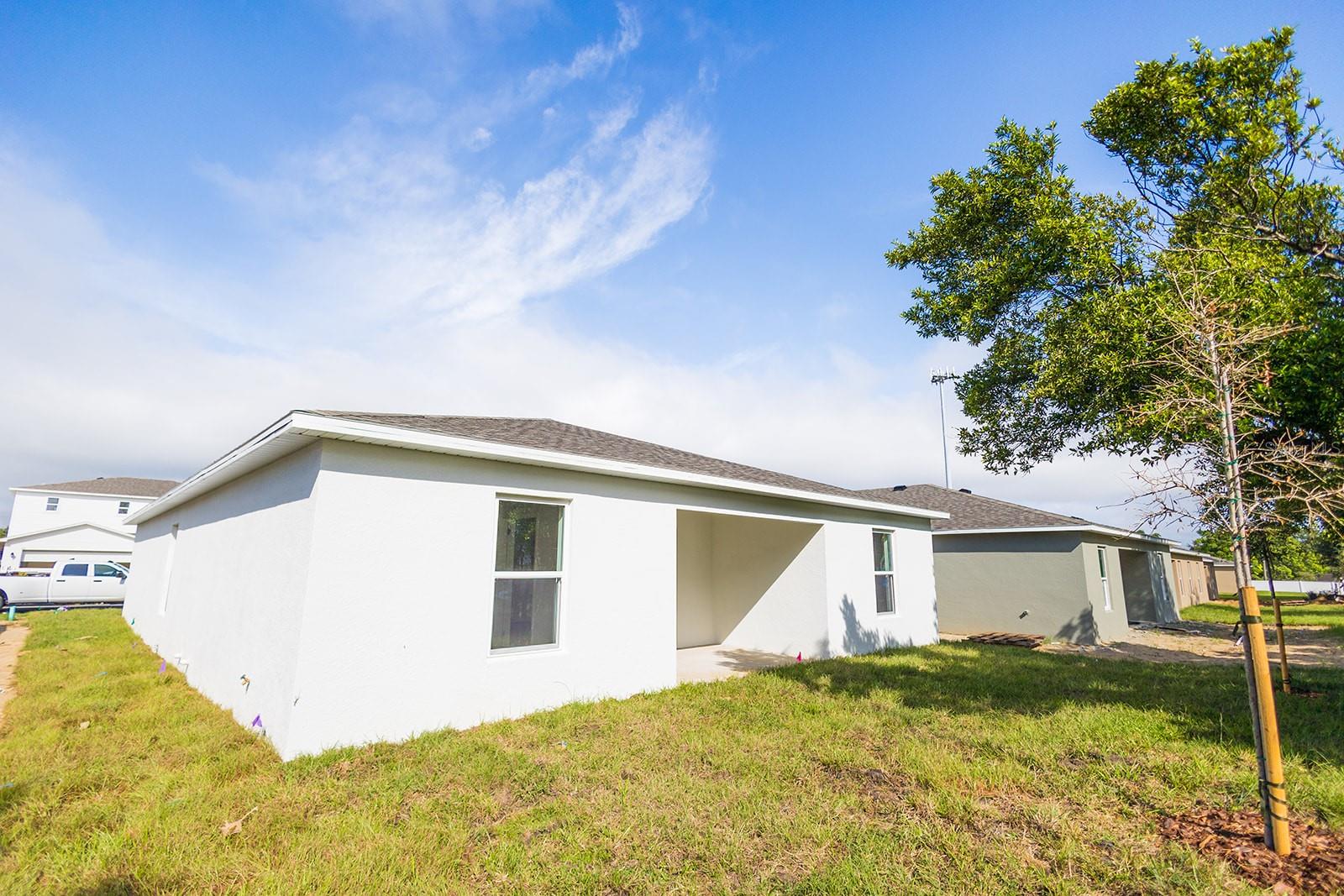 HILLVIEW - Residential Lease