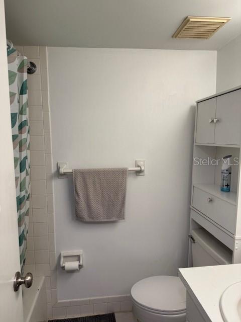 EAST LAKE WOODLANDS CYPRESS ESTATES - Residential Lease