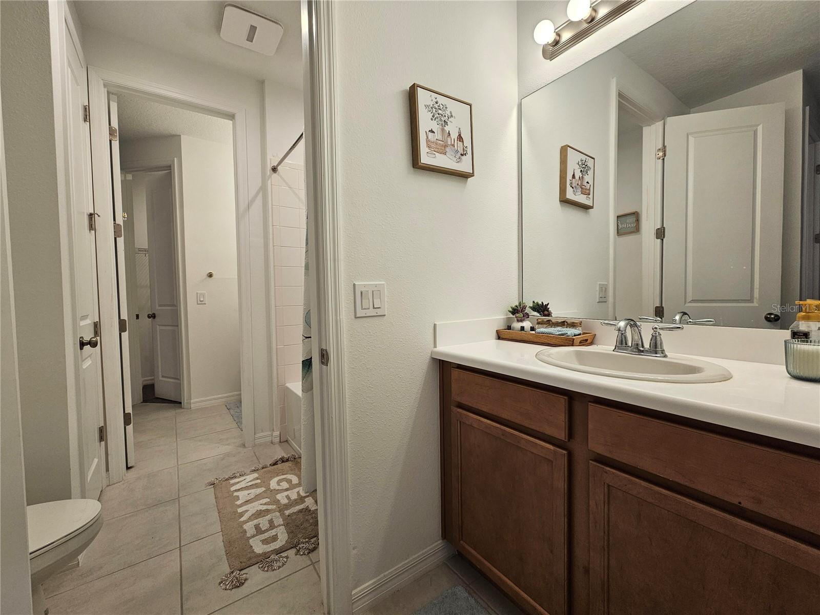 BELLALAGO PH B-2 - Residential