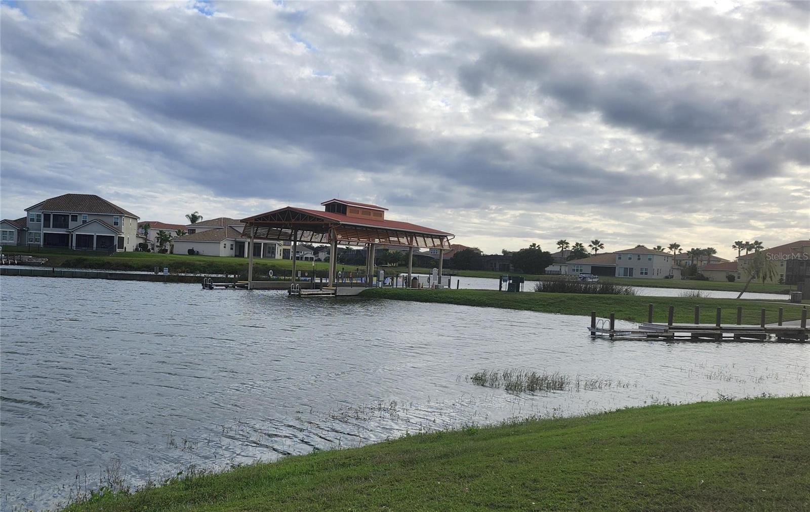 BELLALAGO PH B-2 - Residential