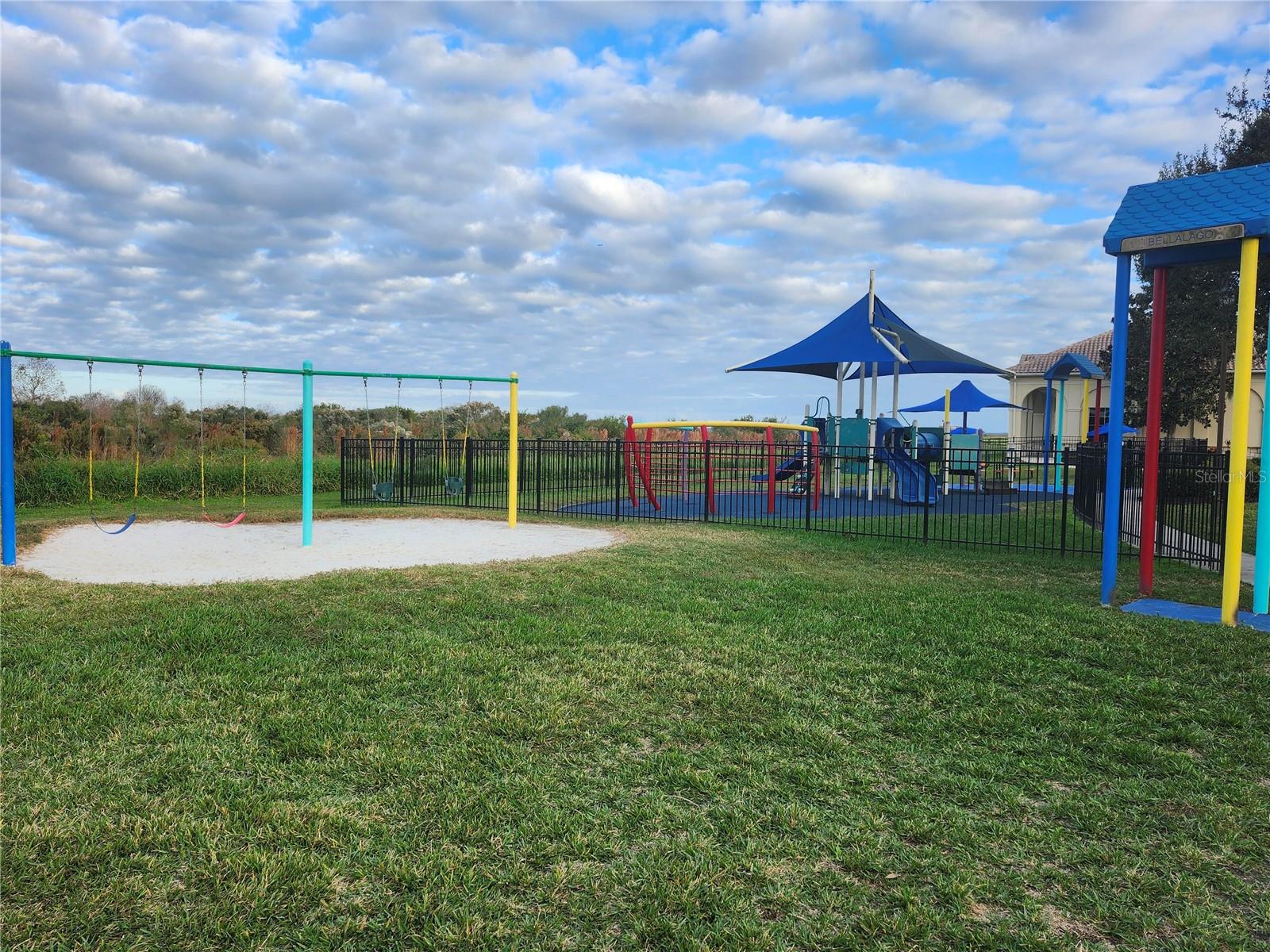 BELLALAGO PH B-2 - Residential