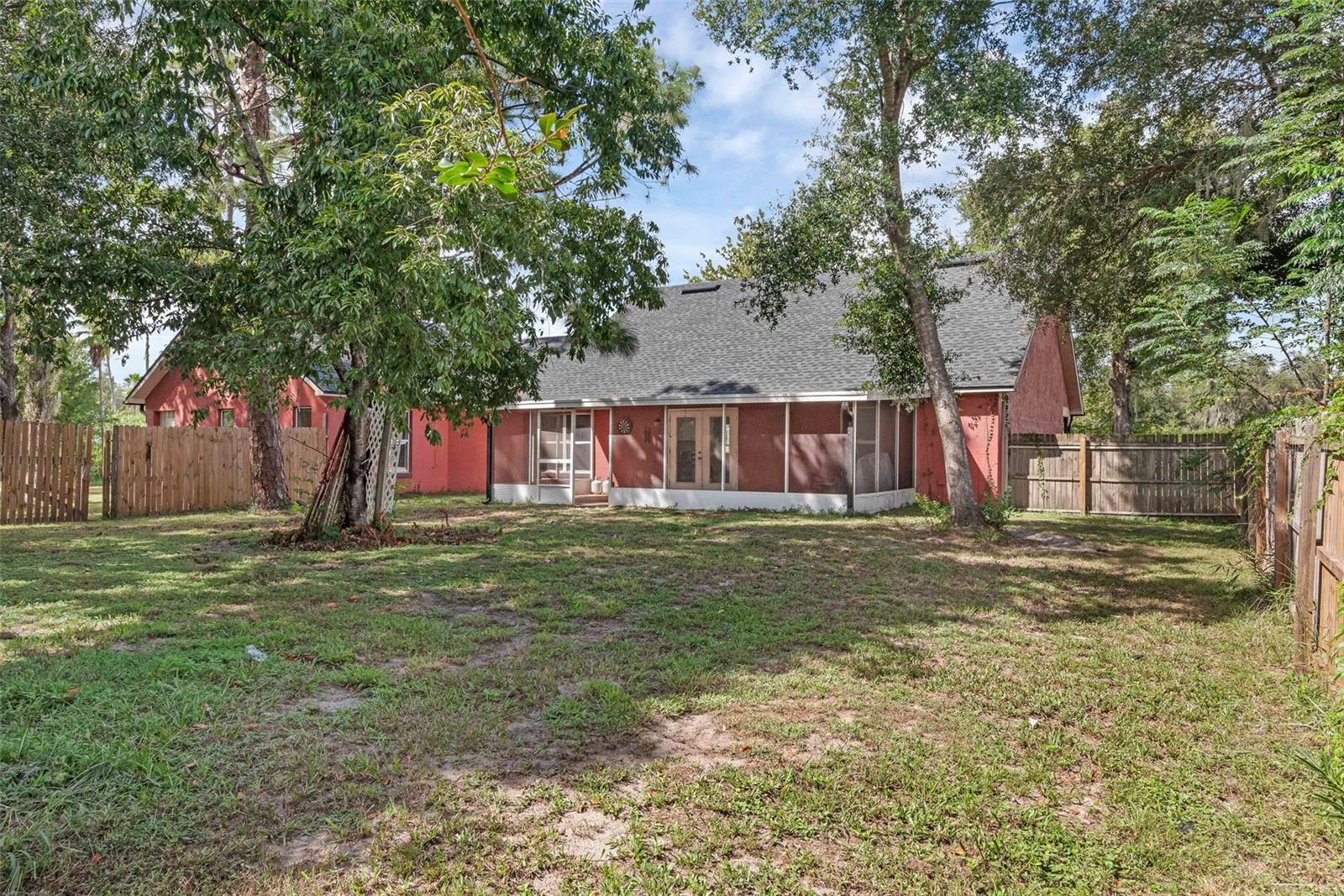 GROVELAND FARMS 13-22-24 - Residential