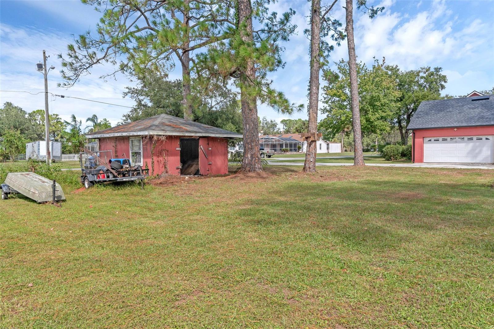 GROVELAND FARMS 13-22-24 - Residential
