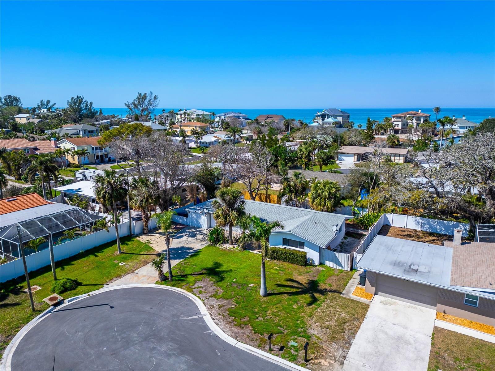 BELLEAIR BEACH YACHT CLUB ESTATES - Residential