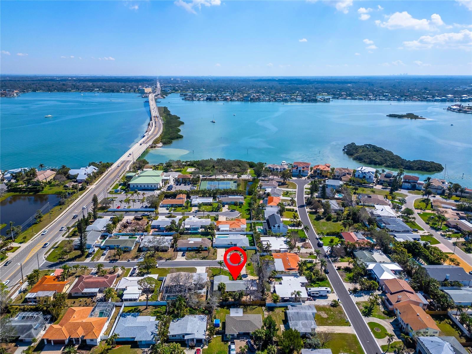 BELLEAIR BEACH YACHT CLUB ESTATES - Residential