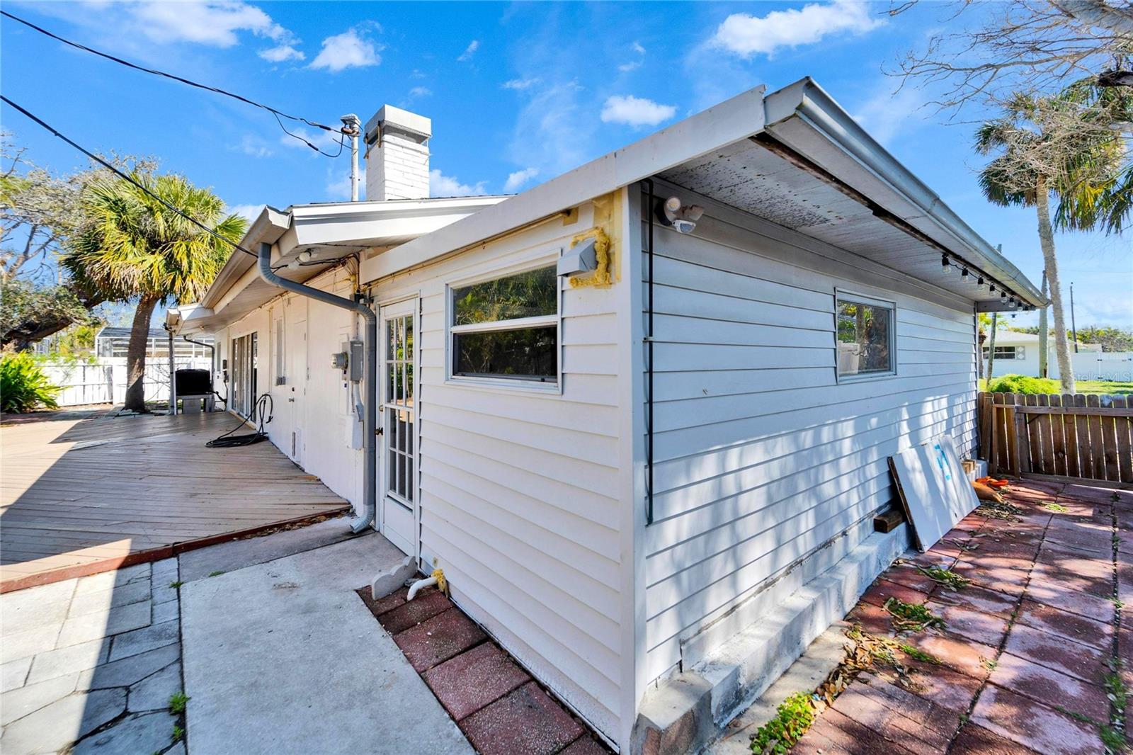 BELLEAIR BEACH YACHT CLUB ESTATES - Residential