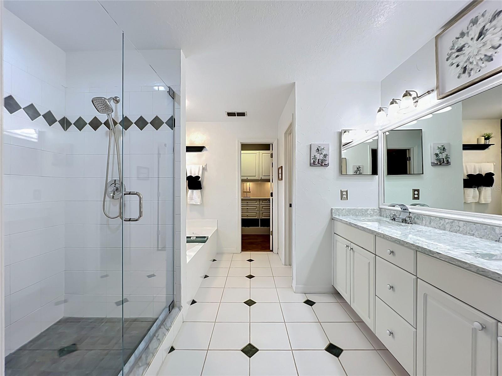 PORTER PLACE - Residential
