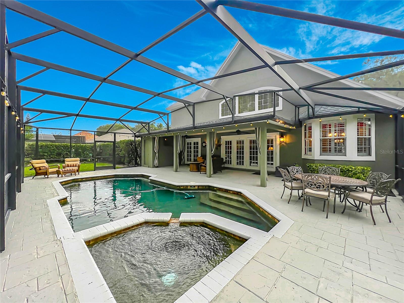 PORTER PLACE - Residential