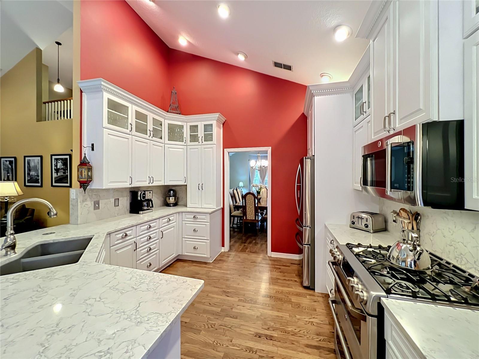 PORTER PLACE - Residential
