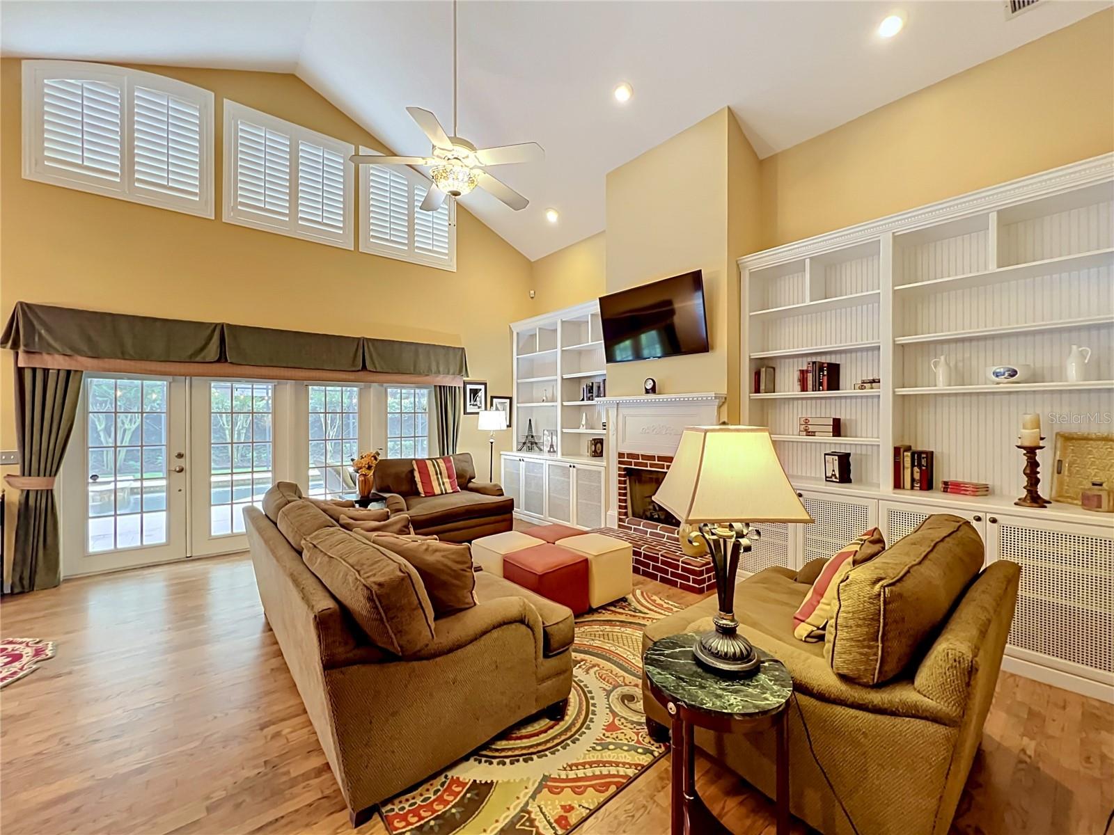 PORTER PLACE - Residential