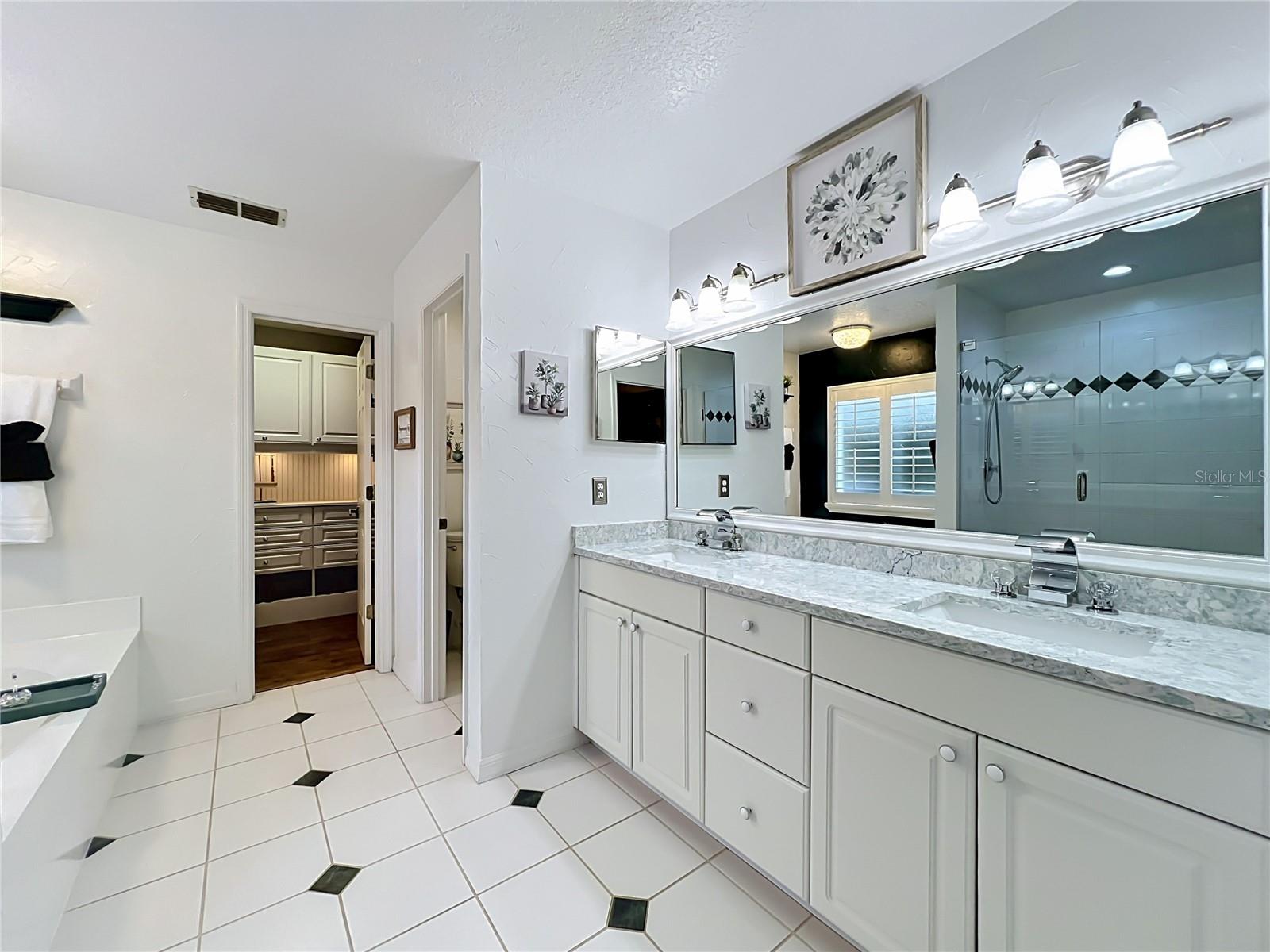 PORTER PLACE - Residential