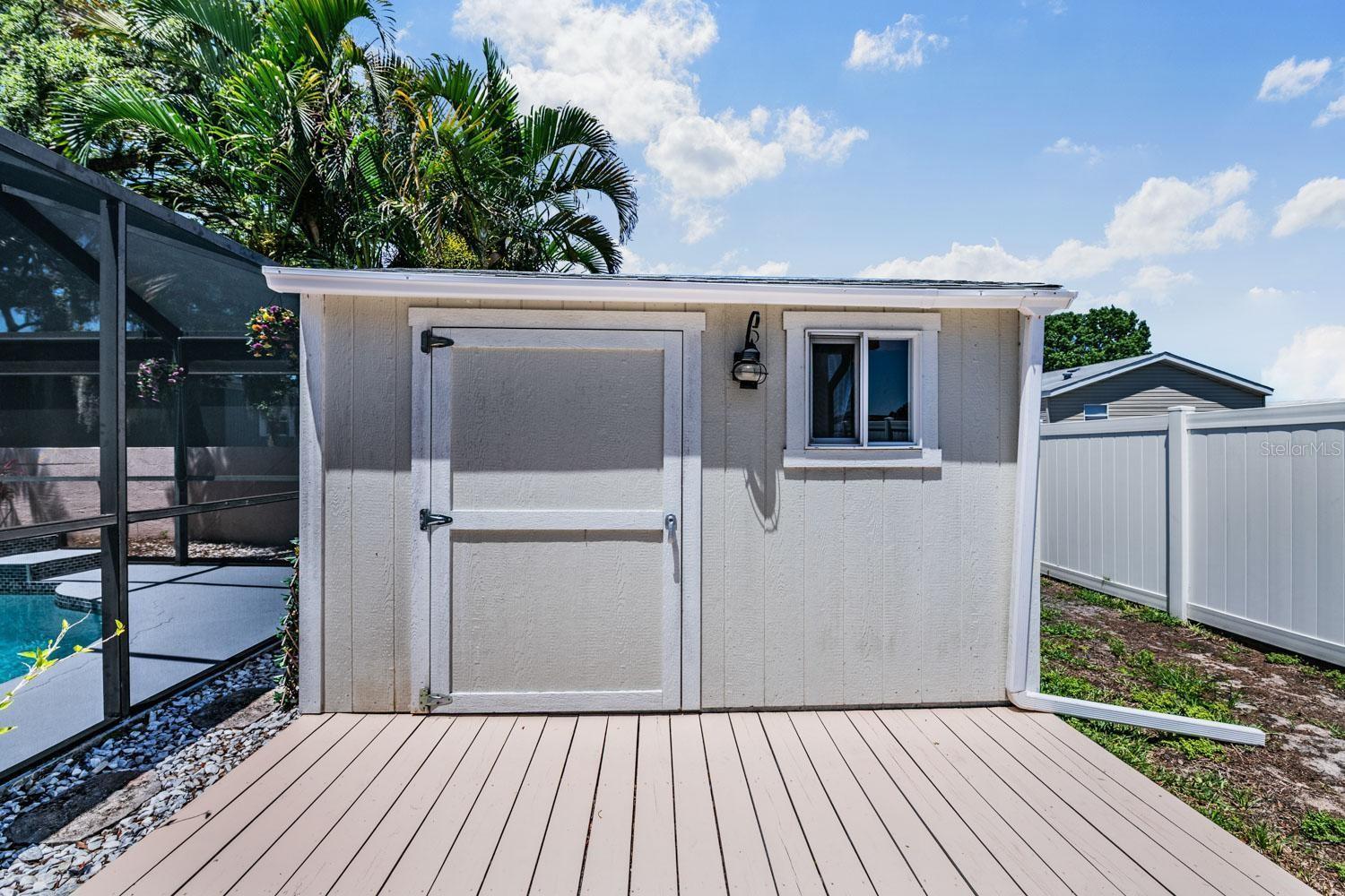 WOODRIDGE ESTATES A SUB - Residential
