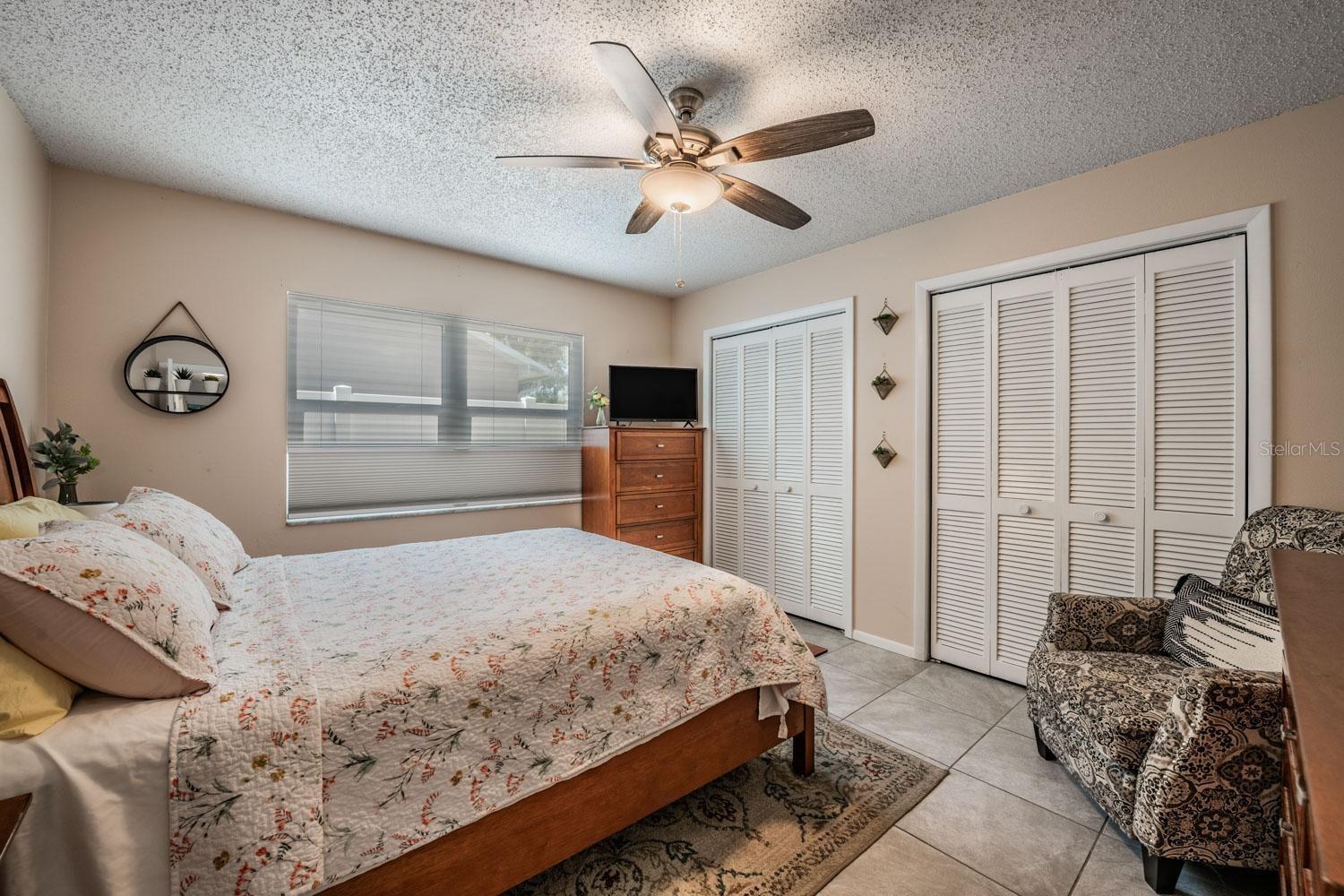 WOODRIDGE ESTATES A SUB - Residential