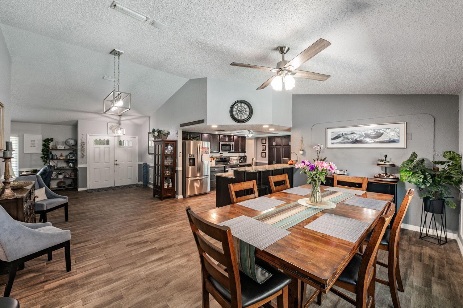 WOODRIDGE ESTATES A SUB - Residential