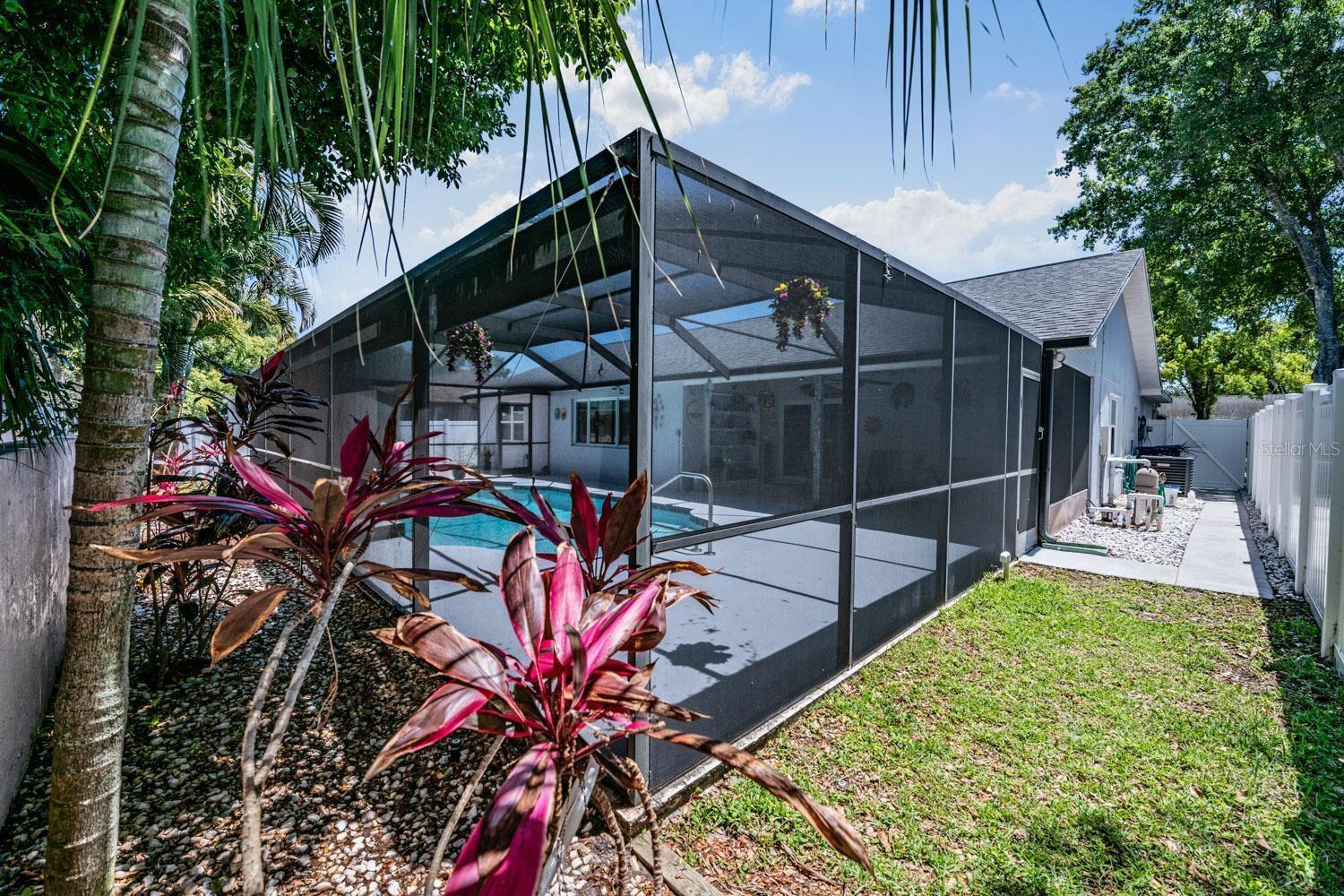 WOODRIDGE ESTATES A SUB - Residential