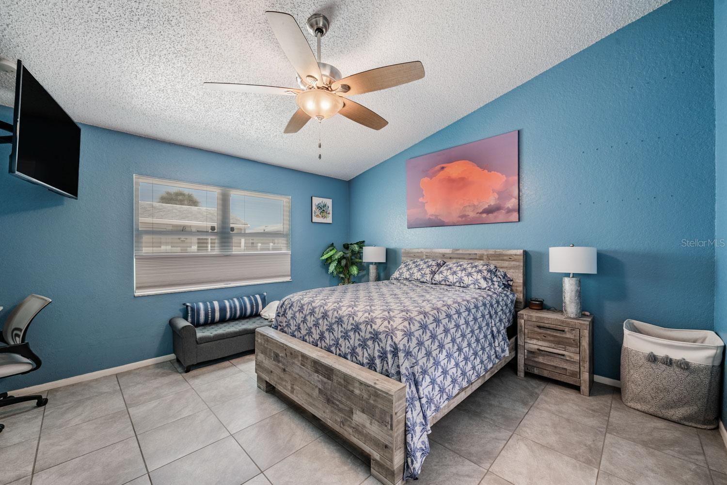 WOODRIDGE ESTATES A SUB - Residential