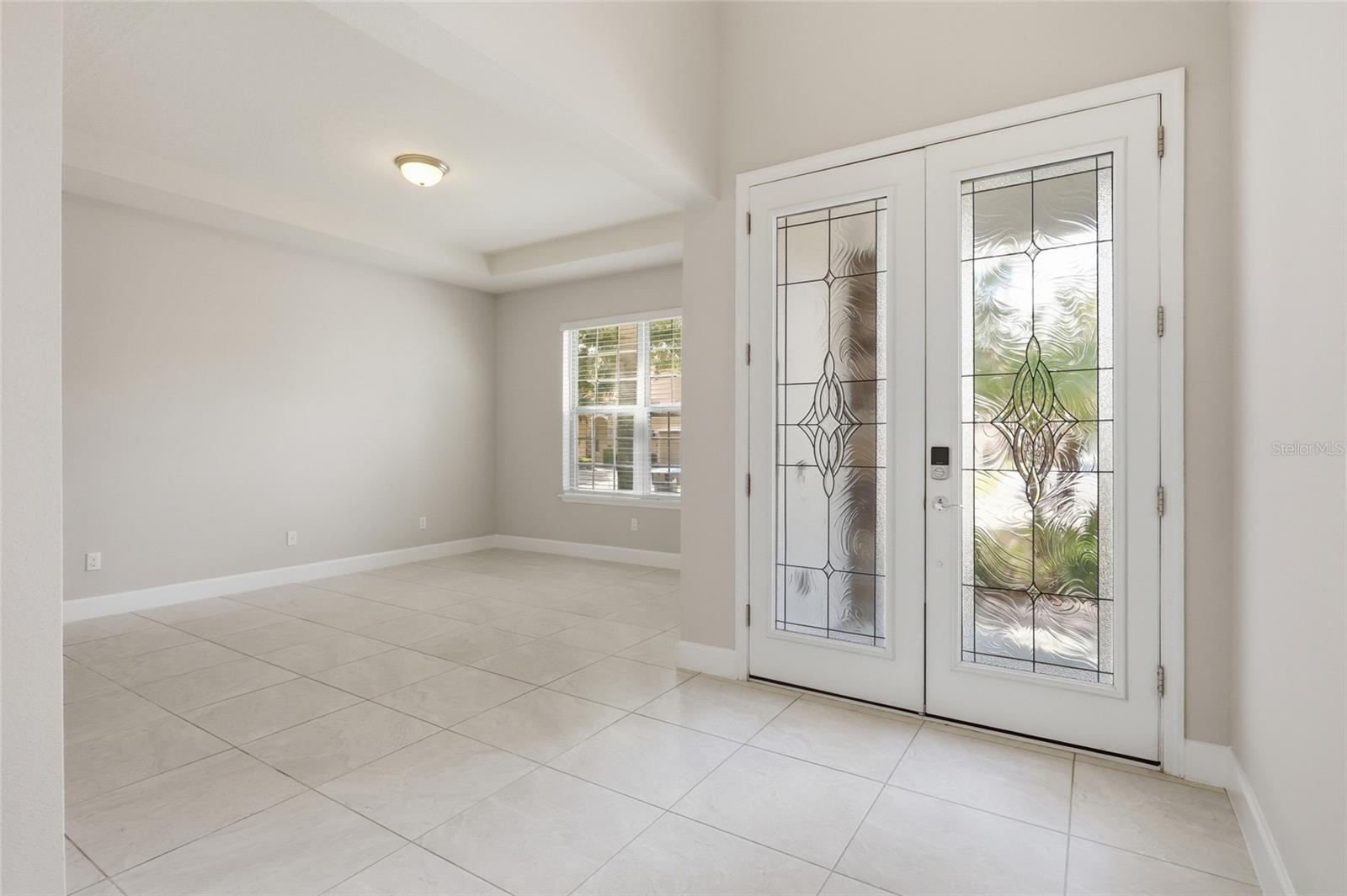 9431 ROYAL ESTATES BOULEVARD
