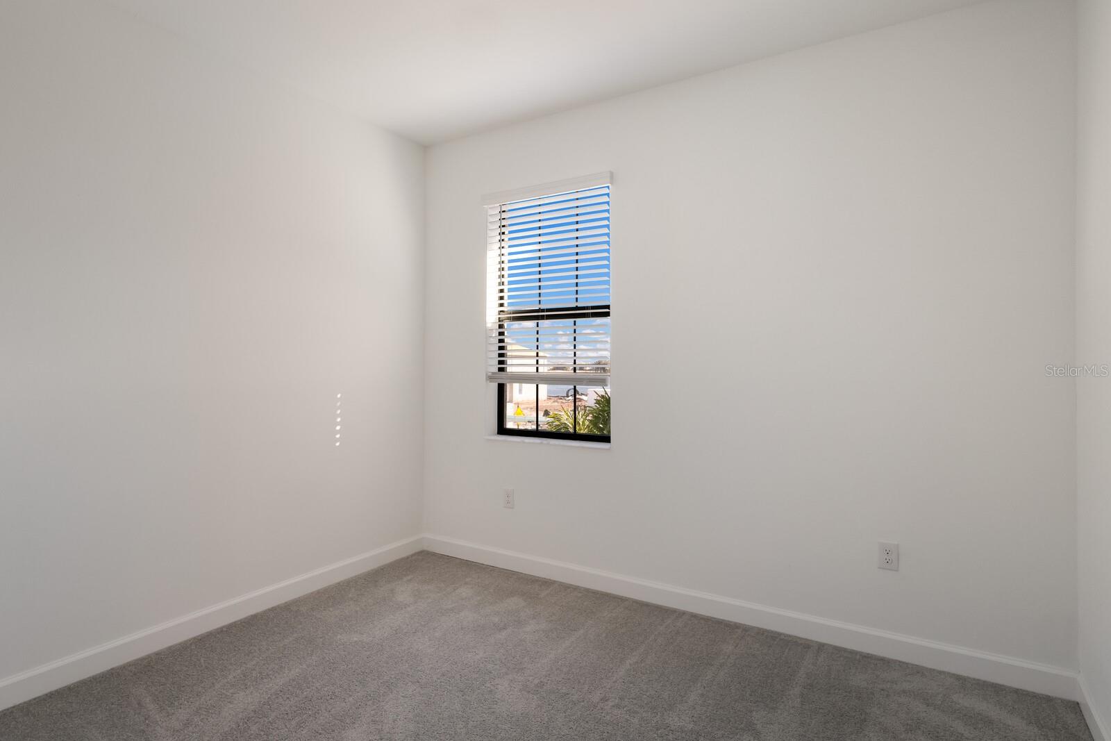LORRAINE LAKES PH IIA - Residential Lease