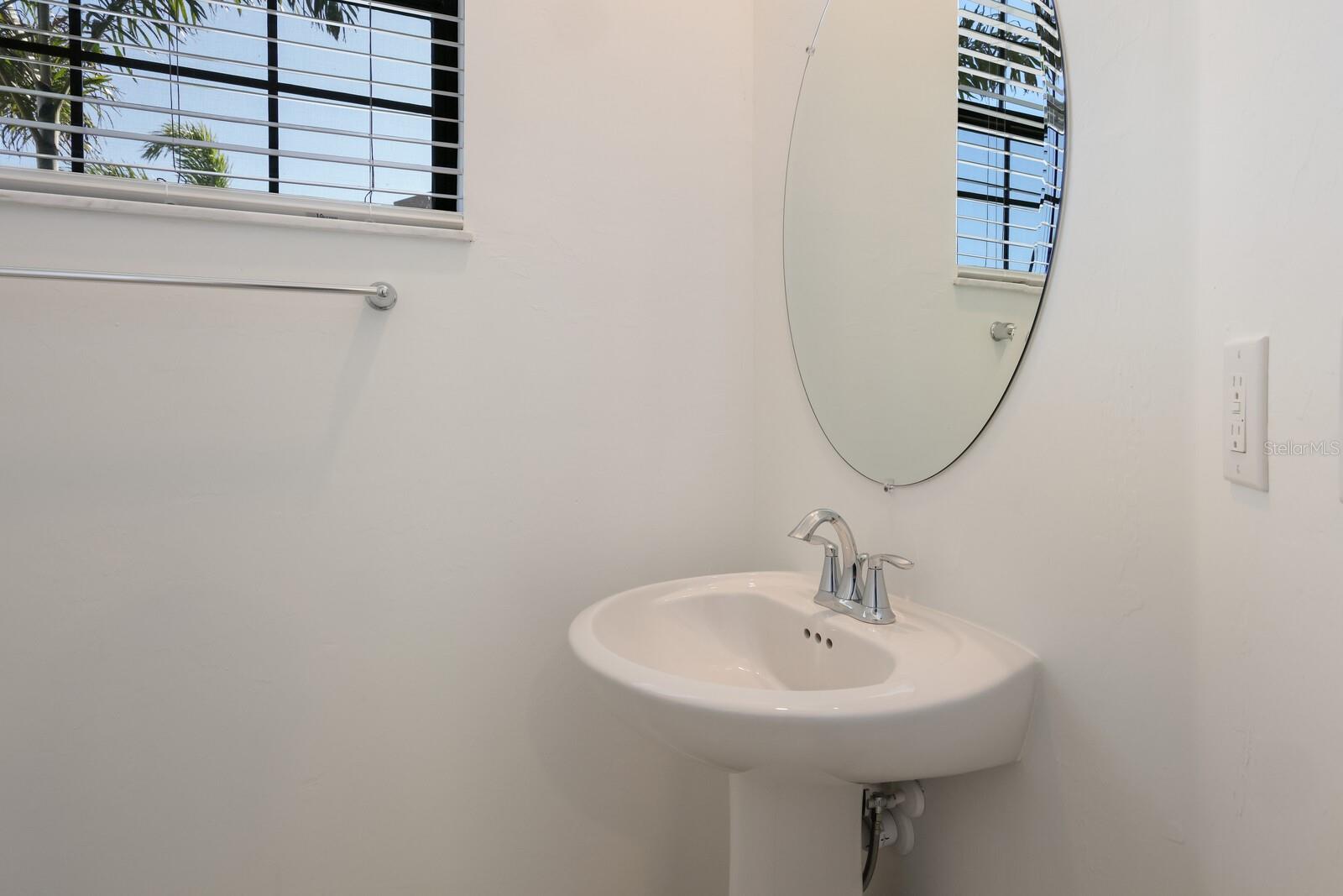 LORRAINE LAKES PH IIA - Residential Lease