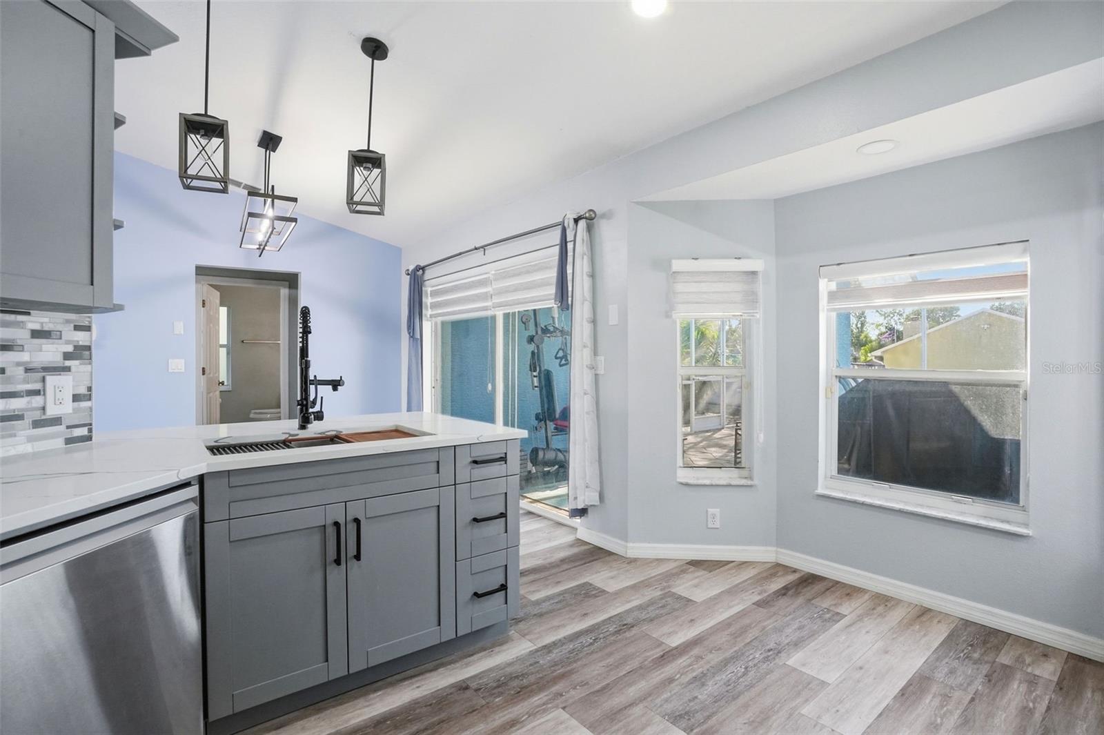 SPRING HILL - Residential