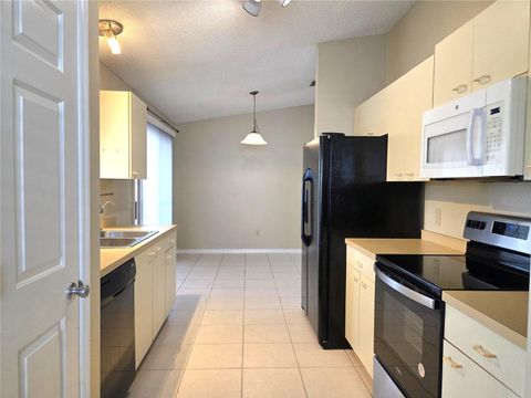 Tiny photo for 739 Heathrow Avenue, Lady Lake, FL 32159 (MLS # G5109122)