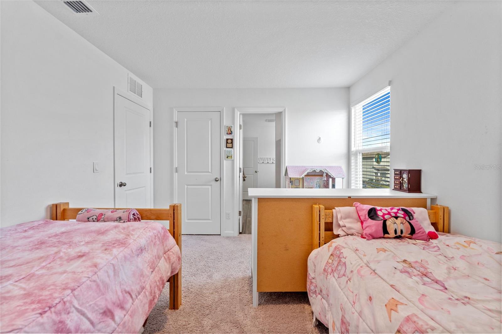 CLINTON CORNER - Residential