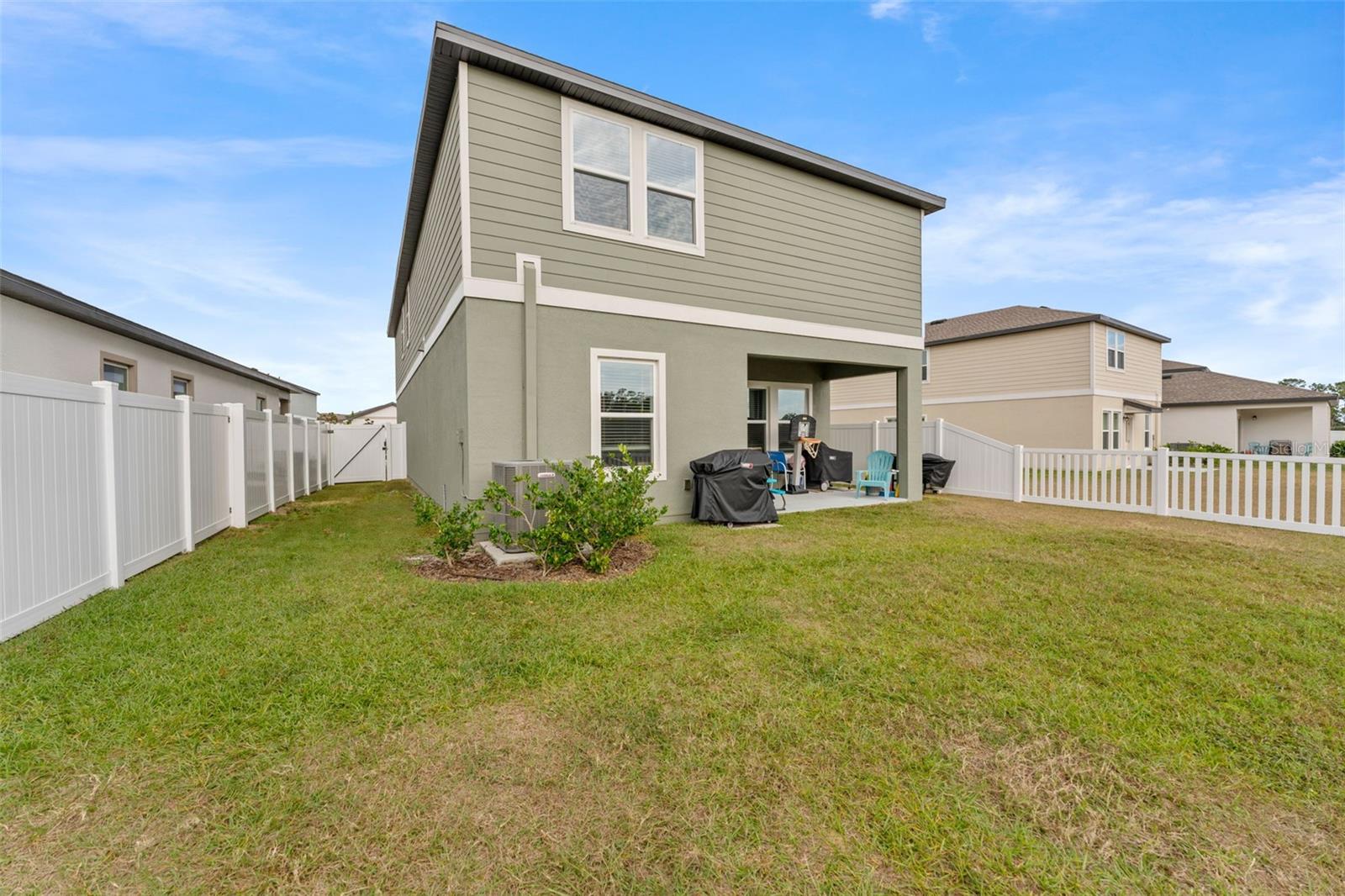 CLINTON CORNER - Residential