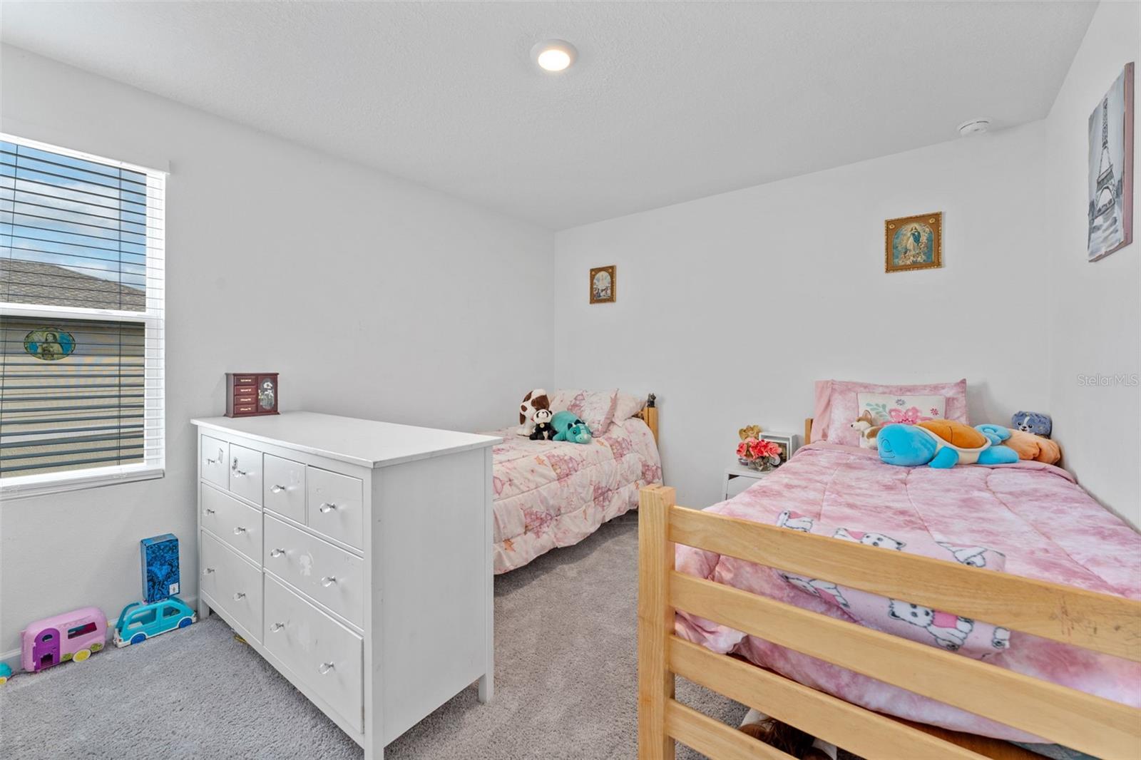 CLINTON CORNER - Residential